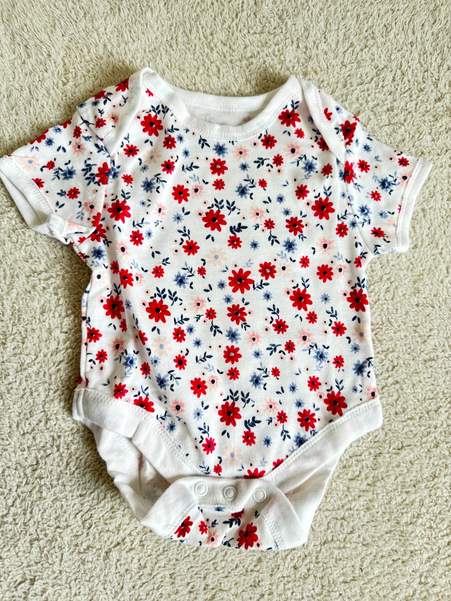 Half sleeves bodysuit - Red blue flowers white