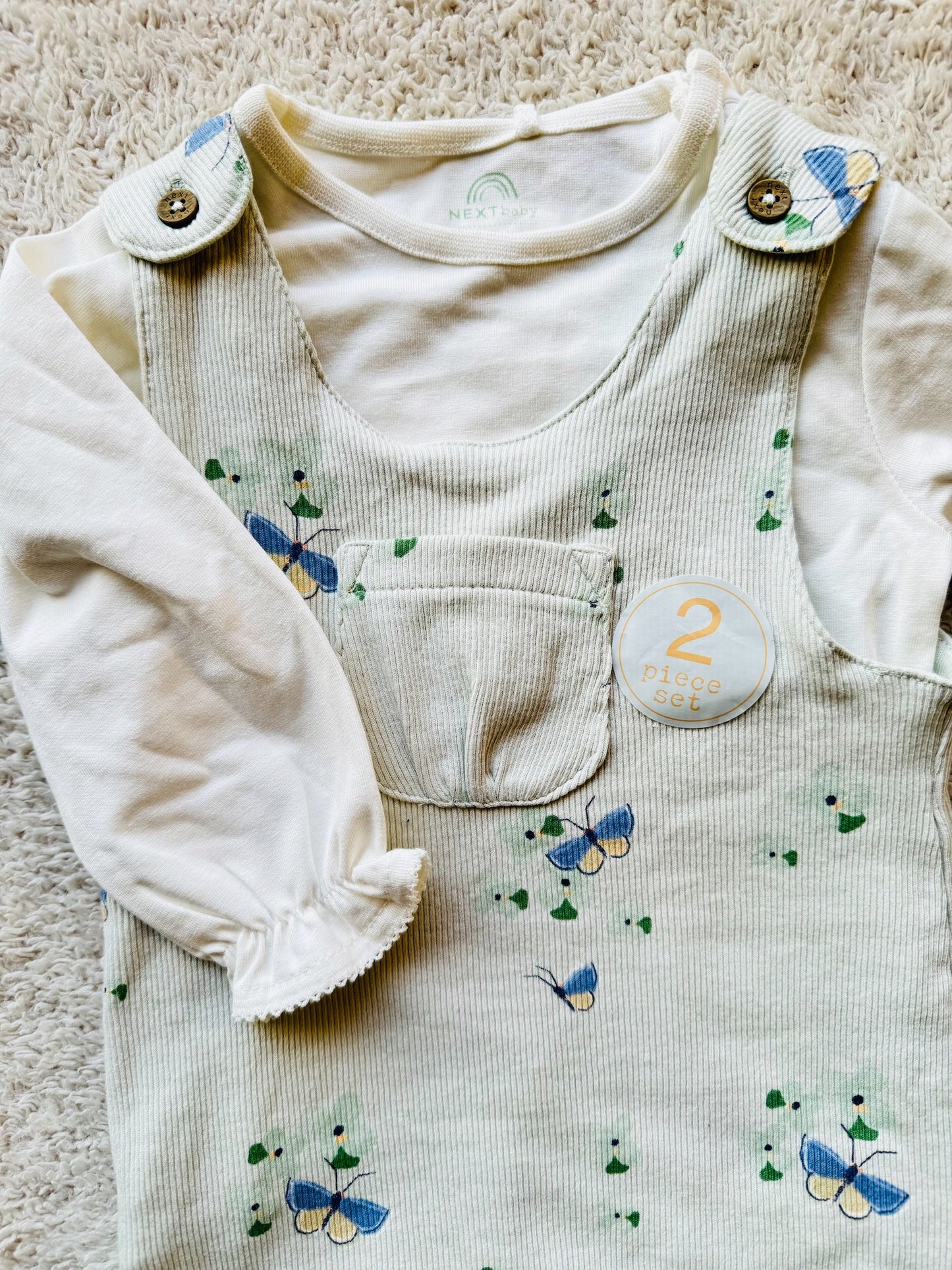 Dungaree with front pockets in green