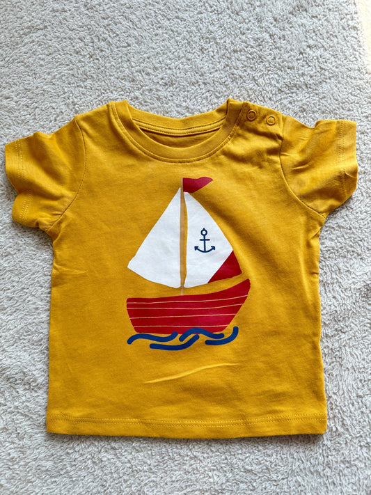 Round neck half sleeves tshirt Mustard boat